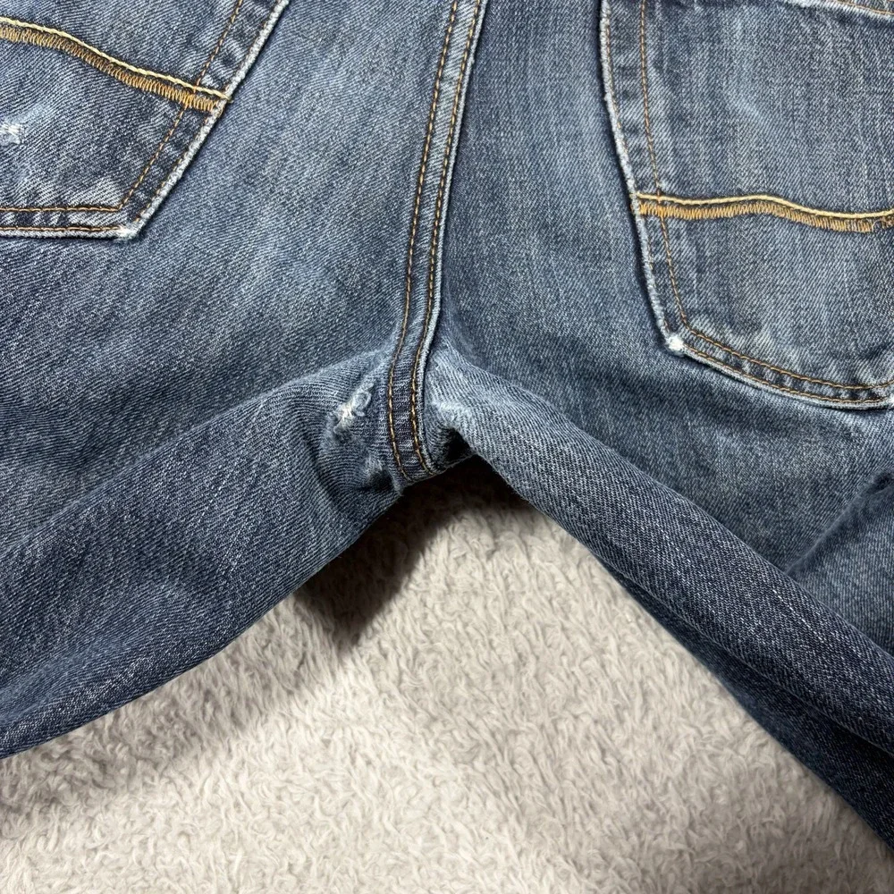 Abercrombie & Fitch distressing throughout